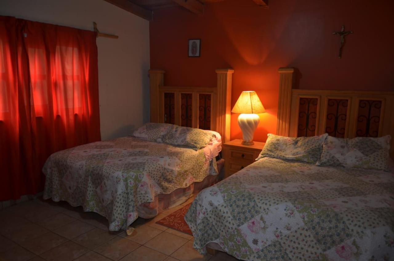 Villas Carolina 马萨米特拉 客房 照片